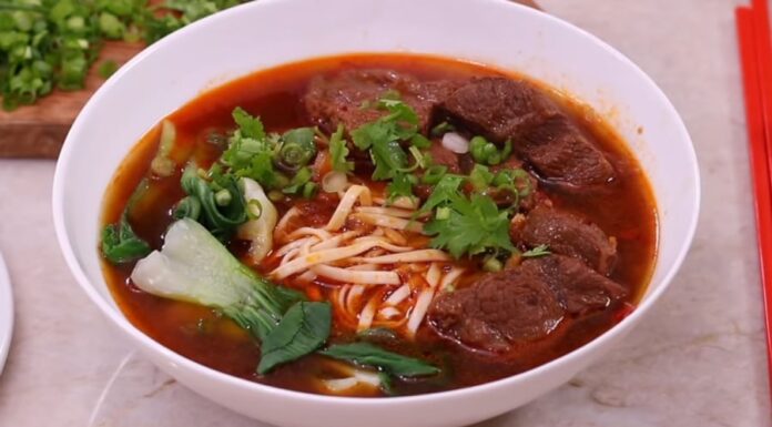 The Ultimate Guide to Taiwan’s Top 4 Noodle Dishes: A Tasty Adventure