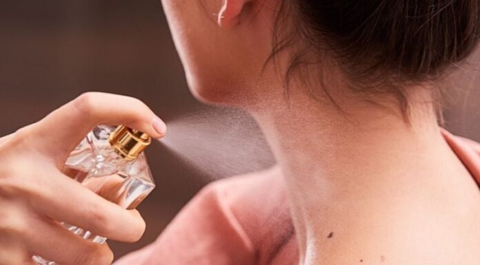 The Ultimate Guide: 7 Tips to Make Your Favorite Fragrance Last Longer on Your Skin