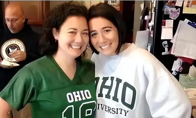 “Twins Twice Over: Doctor Confirms ‘All Four Children Have the Same Father'”