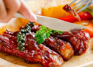 The Ultimate Guide to Mouth-Watering BBQ Ribs: Restaurant-Style at Home