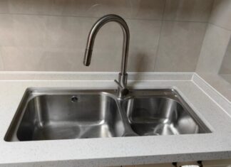 Why Are More People Opting Out of Double Kitchen Sinks? These 4 Reasons Explain It All.