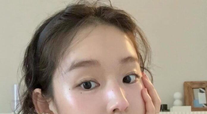 The Ultimate Guide to Natural Exfoliation: 5 Simple Recipes for Youthful, Glowing Skin