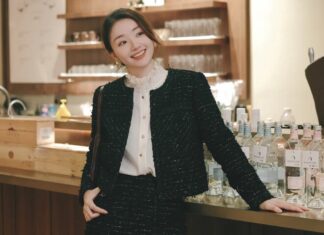 The Ultimate Guide to Autumn/Winter Fashion: Elevating Your Black Wardrobe with 4 Simple Formulas