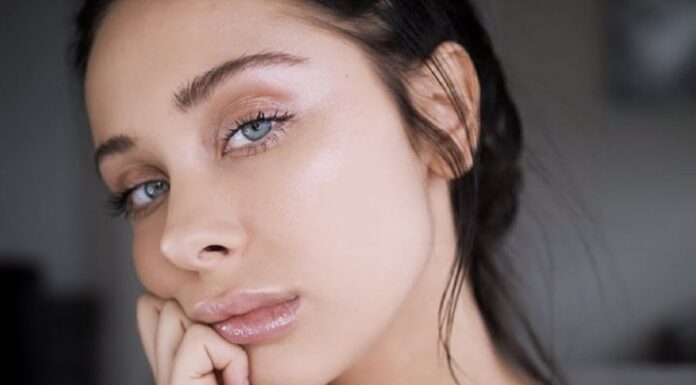 5 Makeup Mistakes That Age Your Face