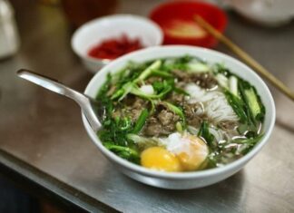 How Good Are Poached Eggs as a Side Dish for Pho, Really?