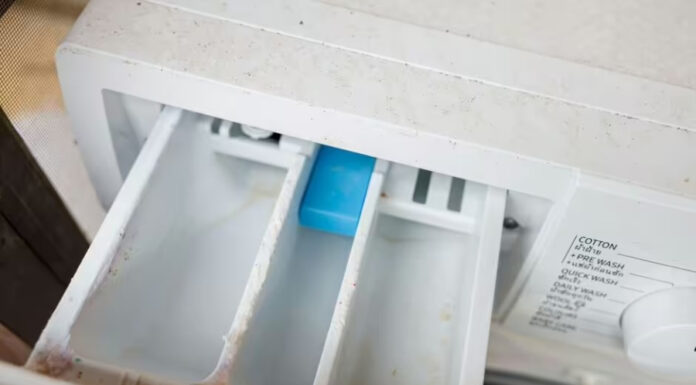 The Ultimate Guide to Deep Cleaning Your Washing Machine: Get Rid of Mold and Odors for Good