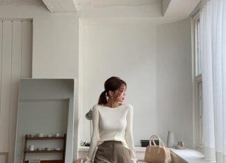 The Ultimate Guide to Styling a White Shirt: 4 Ways to Look Chic in Any Occasion