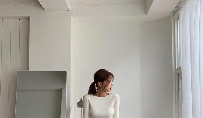 The Ultimate Guide to Styling a White Shirt: 4 Ways to Look Chic in Any Occasion