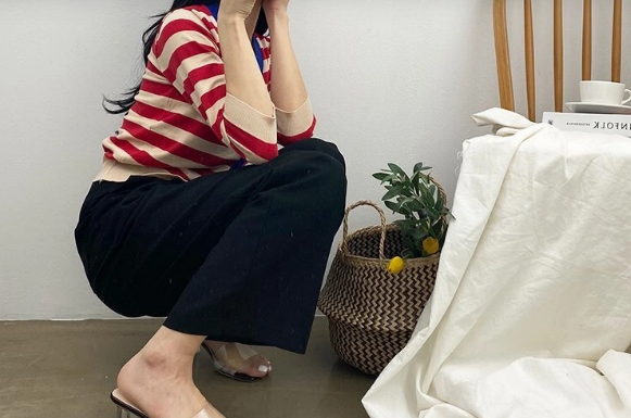 The Ultimate Guide to 5 Shoe Styles That Will Elevate Your Look and Lengthen Your Silhouette