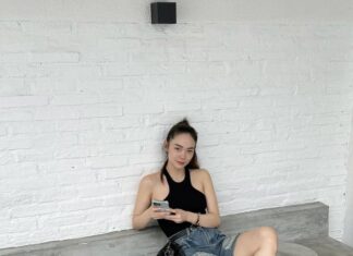 Minh Hằng Shares Her Ultimate Guide to Mastering the Art of Mix-and-Match Fashion for a Youthful and Flattering Look for Women in Their 40s