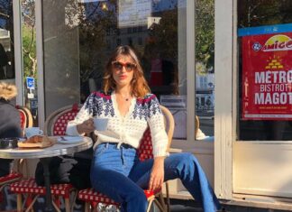 The Ultimate Guide to Sparkling on Your Daily Stroll: 7 Must-Have Accessories for a Quick Style Refresh