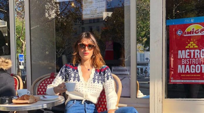 The Ultimate Guide to Sparkling on Your Daily Stroll: 7 Must-Have Accessories for a Quick Style Refresh