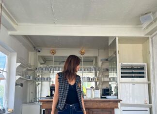 The Secret to Eternal Youth: Unveiling the Timeless Beauty Secrets of a Korean Starlet