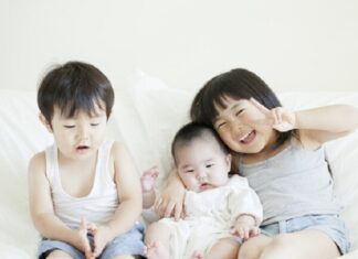 5 Signs of Genius Behaviour in Babies