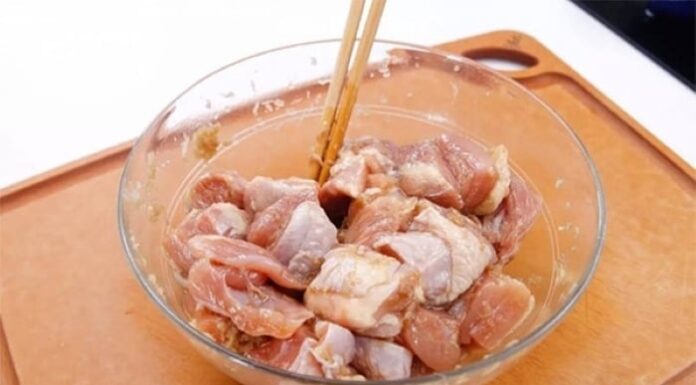 The Ultimate Guide to Making Delicious and Easy Chicken Pho: A Flavorful Twist to Surprise Your Taste Buds