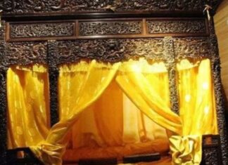 Why Did Ancestors Advise Against Large Bedrooms? Even Royalty Had Rooms of Just 10 Square Meters?