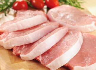 The Secret to Crispy, Tangy Sweet and Sour Pork: A Mouth-Watering, Tender Dish Perfect for Rice