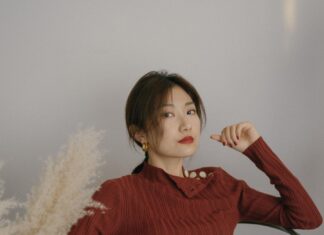 Unleashing Prosperity and Style: Adorn Yourself with Jewelry that Embodies Wealth and Elegance