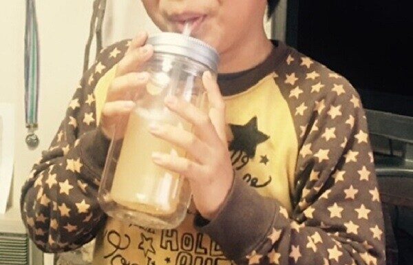 3 Beverages That Experts Put on the “Blacklist” – Don’t Give In to Your Child’s Pleas Just Yet