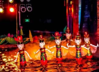 The Youth Goes Wild for Once-Thought-Outdated Art Forms: Circus and Theater Frenzy!