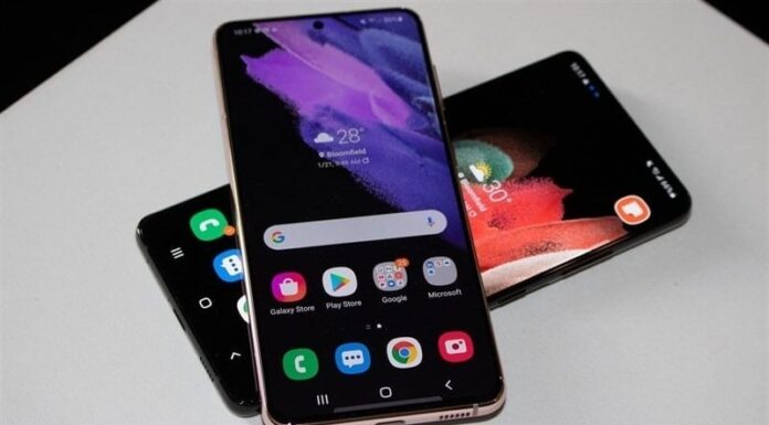 Free Up Space and Boost Your Phone’s Performance With a Single Tap