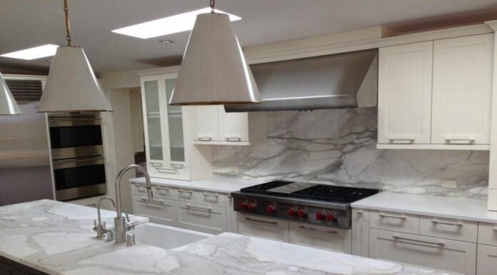 The Ultimate Guide to Items You Should Never Clean with Vinegar