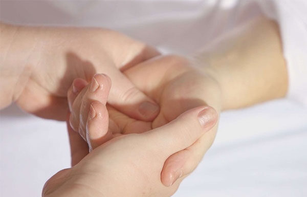 The Magic of Vinegar: A Simple Palm-ful for Surprising Benefits