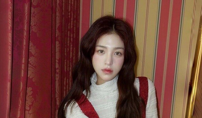 The Best Outfit for Lunar New Year: A Stylish Twist on Traditional Red