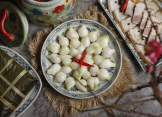 “The Ultimate Crisp and Tangy Pickled Vegetables: A Fail-Proof Recipe for Long-Lasting Deliciousness”