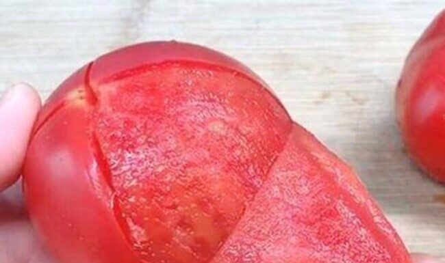 The Perfect Tomato and Egg Soup: A Culinary Cloud Creation