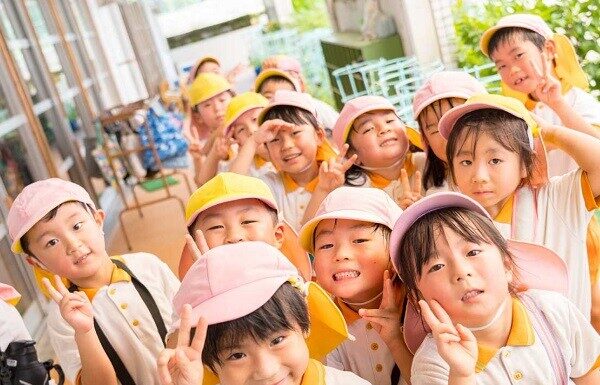 “The Three Types of Families That Foster Confident, Academic Children Who Excel at Kindergarten”