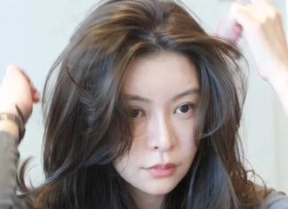 “Get Holiday-Ready: Four Tips for Women Over 40 to Achieve Soft and Shiny Hair”