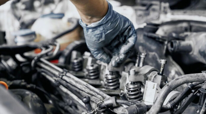 How to Tell if Your Car is Experiencing Engine Oil Consumption Issues