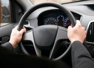 The Ultimate Guide to Breaking Car Windows for a Quick Escape