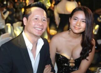 The Secret to Seducing a Vietnamese Beauty: Unveiling a Man’s Past at a Bar