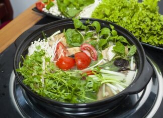6 Vegetables You Should Never Put in Your Hot Pot