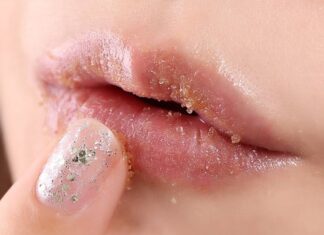 7 Natural Lip Exfoliators to Try at Home for a Luscious Pout