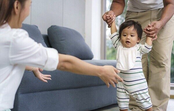 Is Early Walking a Sign of Intelligence? Experts Say This Skill Can Boost Your Child’s IQ.
