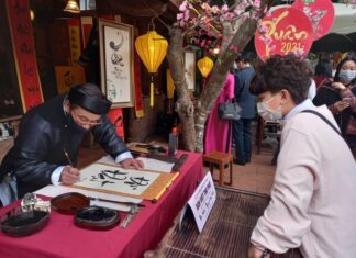 3 ‘Wealth-Attracting’ Tips for a Prosperous New Year: A Guide to Soaring Success