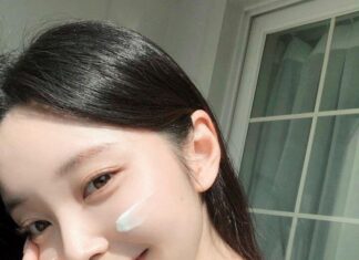 The Ultimate Guide to Glowing Skin: A Step-by-Step Skincare Routine for a Flawless, Makeup-Free Look this Holiday Season