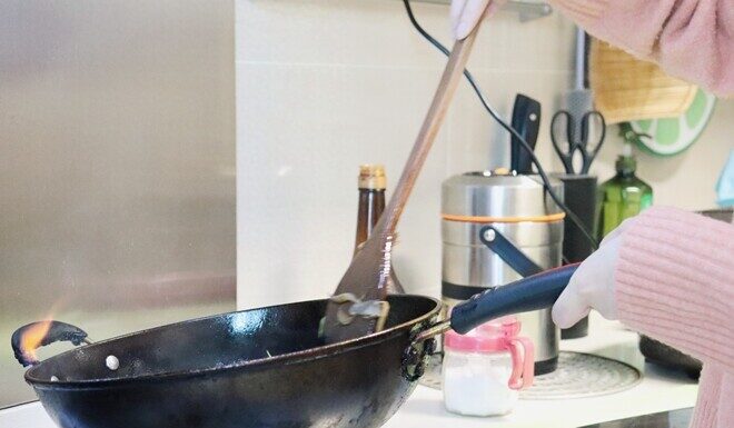 The Ultimate Guide to the 6 Pots You Should Never Use on a Gas Stove: A Word of Warning From Experience