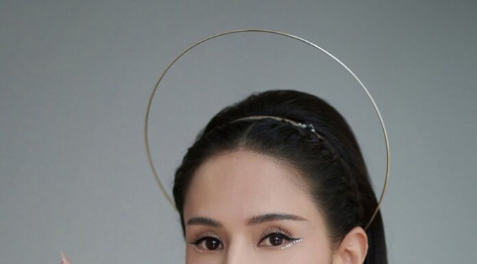 The Secret to Eating Hot Pot Without Gaining Weight, Revealed by Carina Lau