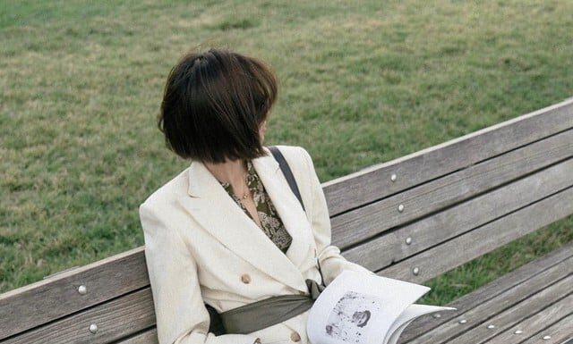 The Ultimate Guide to Layering: 10 Chic Ways to Style Your Coat and Dress This Season