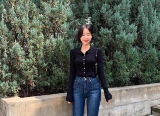 The Ultimate Guide to Styling Your Black Knitwear: 3 Ways to Stay Chic and Unique