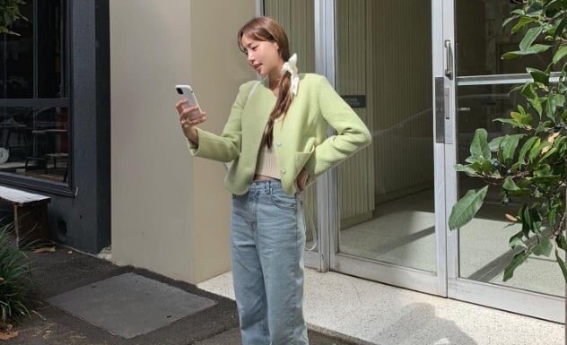 The Ultimate Guide: 10 Ways to Rock a Bright Outfit and Look Youthful and Chic