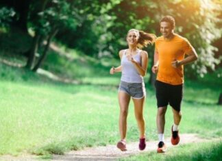 Take a Walk and Do These 5 Things for a Healthier You