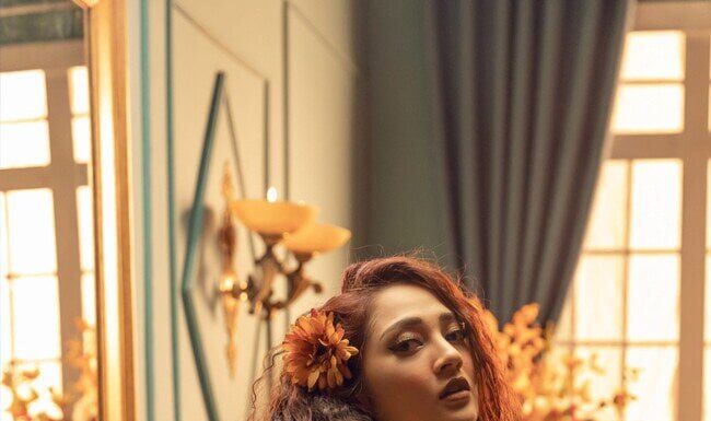 “A New Chapter for Bao Anh: Embracing a Chic and Sophisticated Style as a New Mom”