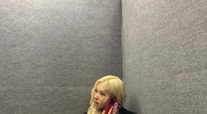 The Ultimate Guide to Dressing Like a K-Pop Star: 3 Tips for Styling a Tie with Edge and Flair