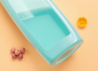 The Ultimate Guide to Choosing the Right Shampoo for Fine, Thinning Hair: Secrets to Luscious Locks