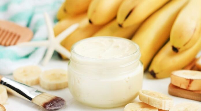 10 Banana Face Mask Recipes for Healing Damaged Skin